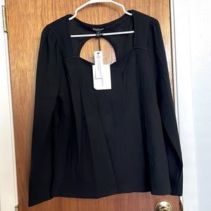 41 Hawthorn Women’s XL - Black Puff Sleeve Sweetheart Neckline Textured Knit